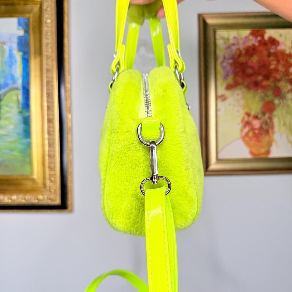 Neon Lime 'Rich B*tch' Crossbody Bag - Picture 3 of 5